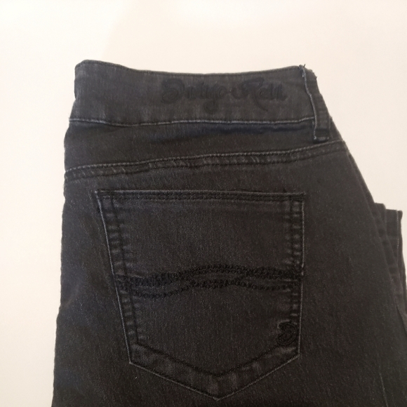 Skinny Jeans - Picture 3 of 4